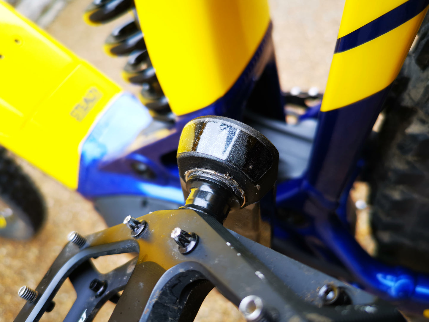 Protective Skin for eThirteen eSpec Cranks - r3pro-165-3m-crank