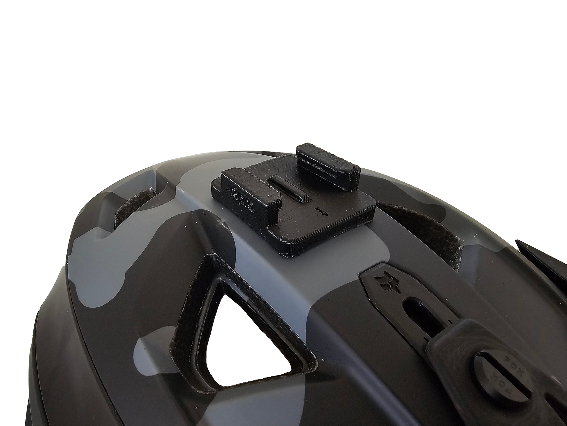 r3pro Top Mount for Fox Speedframe 2025 Helmets, white background, quick release version, close up