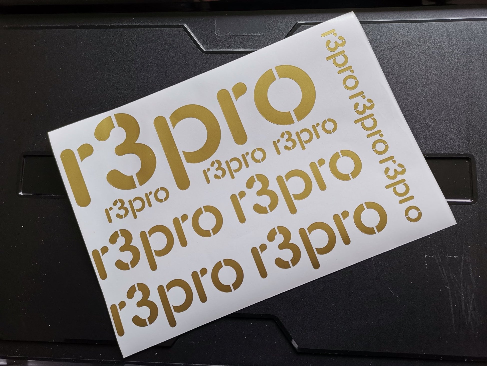 Vinyl Cutting - r3pro